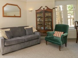 1 Abbey Court - Dorset - 1048682 - thumbnail photo 4