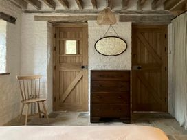 High Cogges Farm Holiday Cottages – The Granary - Cotswolds - 1049150 - thumbnail photo 13