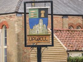 The Five Bells Inn - Norfolk - 1049236 - thumbnail photo 76
