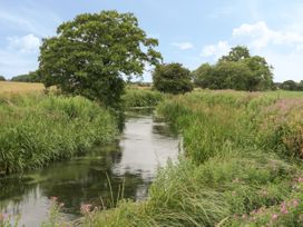 Kingfisher Corner - North Yorkshire (incl. Whitby) - 1049480 - thumbnail photo 22