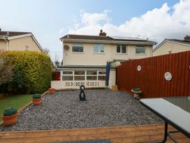 Pebbles Reach - North Wales - 1049852 - thumbnail photo 19