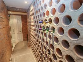 Ash Villa - Peak District - 1049981 - thumbnail photo 16