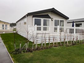 3 bedroom Lodge at Pevensey Bay - Kent & Sussex - 1050157 - thumbnail photo 1