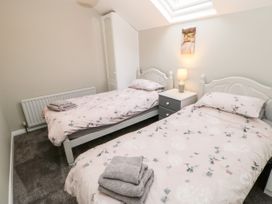 Foxglove Cottage - Yorkshire Dales - 1050331 - thumbnail photo 12