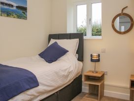 Black Lion Barn Retreat - Shropshire - 1050338 - thumbnail photo 22