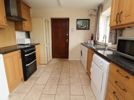 Shooter's Lodge - Shropshire - 1050743 - thumbnail photo 10