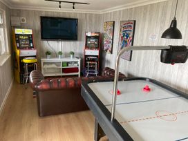 Pebble Lodge - Devon - 1051057 - thumbnail photo 7