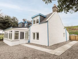 Balnaird Farmhouse - Scottish Highlands - 1051162 - thumbnail photo 1