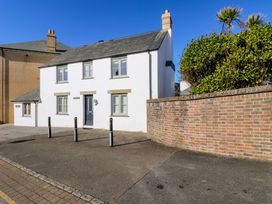 Fistral Bay Cottage - Cornwall - 1051193 - thumbnail photo 1