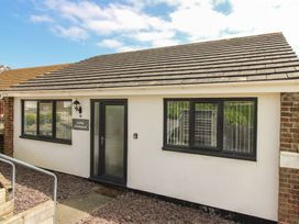 An exterior view of a house named Little Starboard in Kingsbridge