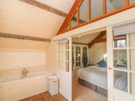 The Coach House - South Wales - 1051731 - thumbnail photo 15