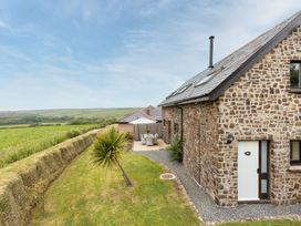 Coast View - Devon - 1052348 - thumbnail photo 37