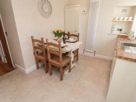 Appletree Cottage - North Yorkshire (incl. Whitby) - 1052393 - thumbnail photo 6