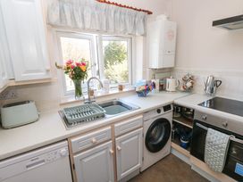 Ty Coch y Castell - South Wales - 1052492 - thumbnail photo 13