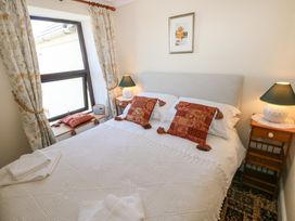 Ty Coch y Castell - South Wales - 1052492 - thumbnail photo 17
