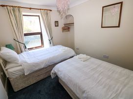 Ty Coch y Castell - South Wales - 1052492 - thumbnail photo 21
