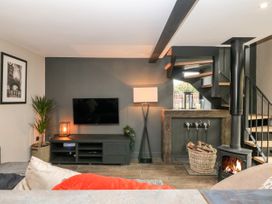 The Cosy - Peak District - 1052516 - thumbnail photo 6