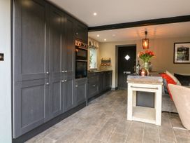 The Cosy - Peak District - 1052516 - thumbnail photo 9