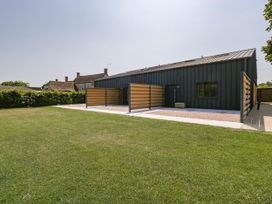 Tilia Barn - Somerset & Wiltshire - 1052563 - thumbnail photo 3