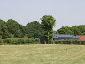 Tilia Barn - Somerset & Wiltshire - 1052563 - thumbnail photo 49