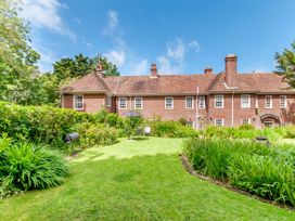 Woodlands By The Sea Cottage - Kent & Sussex - 1052742 - thumbnail photo 17