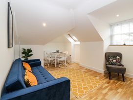 Riviera Heights - Devon - 1053300 - thumbnail photo 4