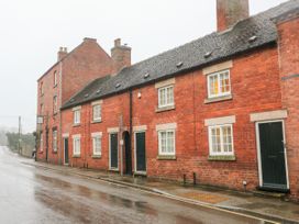 Kings Cottage - Peak District - 1053688 - thumbnail photo 1