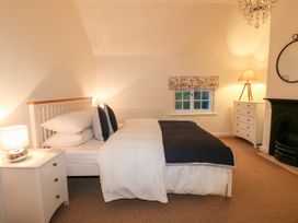 Kings Cottage - Peak District - 1053688 - thumbnail photo 8