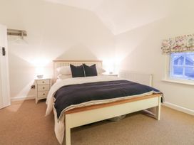 Kings Cottage - Peak District - 1053688 - thumbnail photo 10