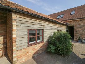 BB House - Central England - 1053798 - thumbnail photo 3