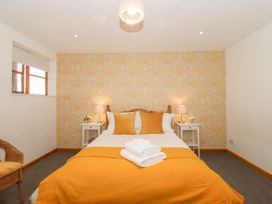BB House - Central England - 1053798 - thumbnail photo 12