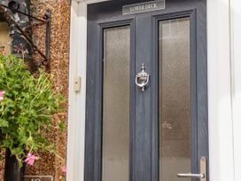 Lower Deck - Kent & Sussex - 1054152 - thumbnail photo 1