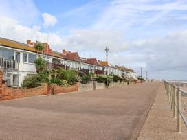 Lower Deck - Kent & Sussex - 1054152 - thumbnail photo 29