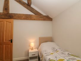 The Old Cart House - Peak District - 1054258 - thumbnail photo 14