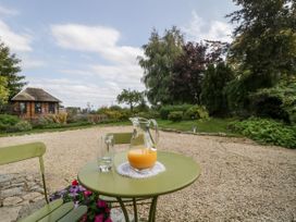 The Barn at Rapps Cottage - Somerset & Wiltshire - 1054569 - thumbnail photo 27