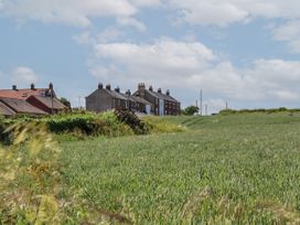 The Seaside House - North Yorkshire (incl. Whitby) - 1054580 - thumbnail photo 29