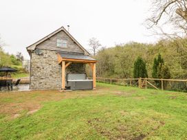 Ploony Barn - Mid Wales - 1055054 - thumbnail photo 22