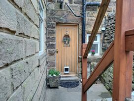 Sycamore Cottage - Peak District - 1055677 - thumbnail photo 15