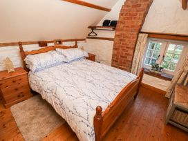 Old Blacksmiths Cottage - Lincolnshire - 1055768 - thumbnail photo 11