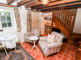 Old Blacksmiths Cottage - Lincolnshire - 1055768 - thumbnail photo 10