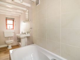 Rose Cottage - Suffolk & Essex - 1056263 - thumbnail photo 19