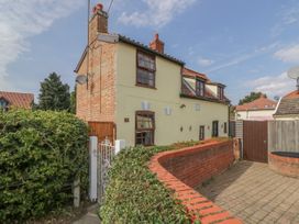Rose Cottage - Suffolk & Essex - 1056263 - thumbnail photo 1