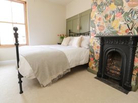 No 19, Haworth - Yorkshire Dales - 1056376 - thumbnail photo 9