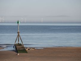 Beach House - North Wales - 1056405 - thumbnail photo 32