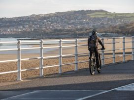 Beach House - North Wales - 1056405 - thumbnail photo 35