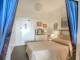 Clooneavin Apartment 4 - Devon - 1056492 - thumbnail photo 9