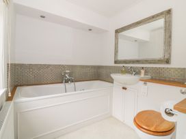 The Garden Cottage - Suffolk & Essex - 1056668 - thumbnail photo 15