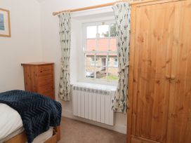 Curlew Cottage, 2 Fenkle Street - Northumberland - 1056704 - thumbnail photo 20