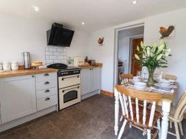 Hillcrest - Lincolnshire - 1057269 - thumbnail photo 8