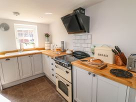 Hillcrest - Lincolnshire - 1057269 - thumbnail photo 7